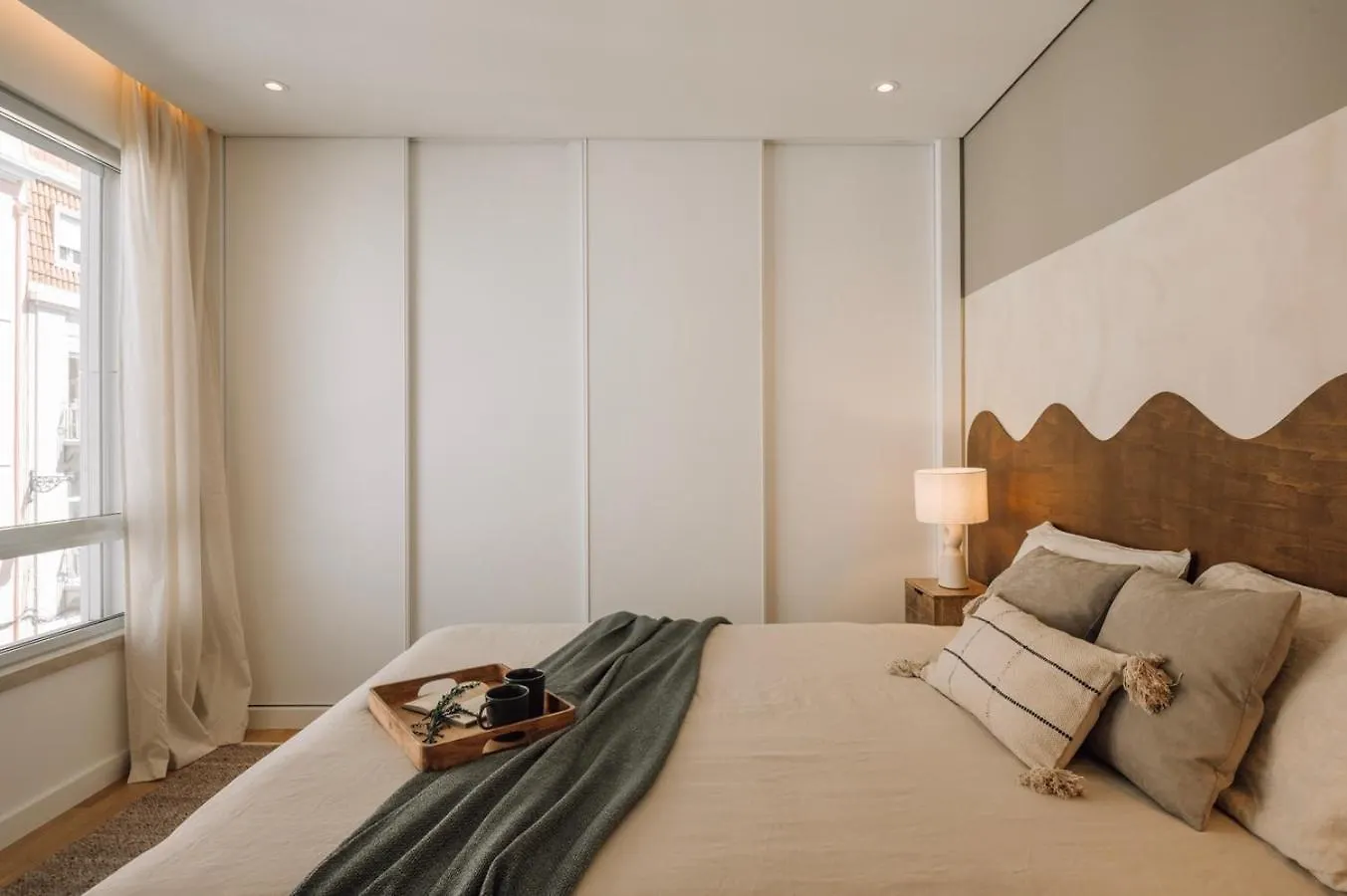 Tarquinia - 1 Bedroom And Parking In Alvalade Lisbon Apartment